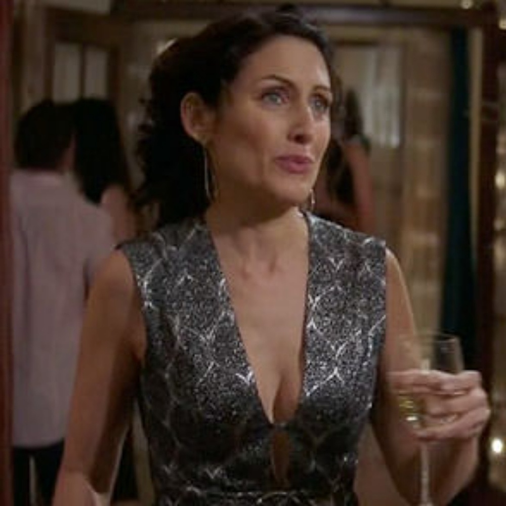 Suno worn by Lisa Edelstein